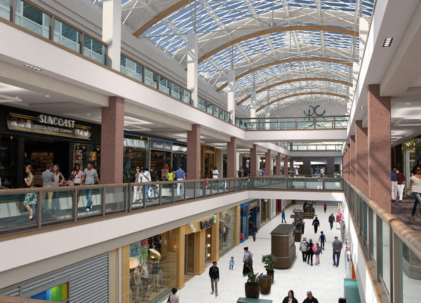 photo of Lloyd Center Mall interior concourse