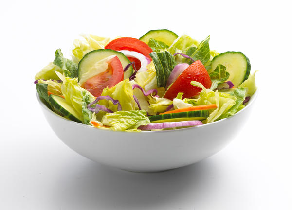 photo of a garden salad