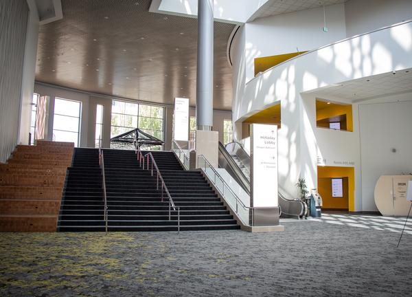 The lobby and sit-steps near Exhibit Hall A at the Oregon Convention Center