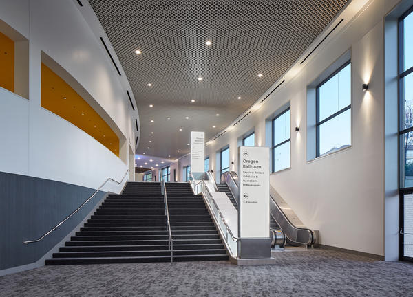 MLK Lobby looking towards the Oregon Ballroom at the Oregon Convention Center